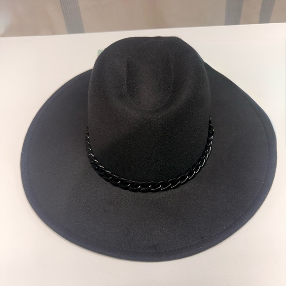 Black Cowboy Hat with Chain Link BandUnisex NWT